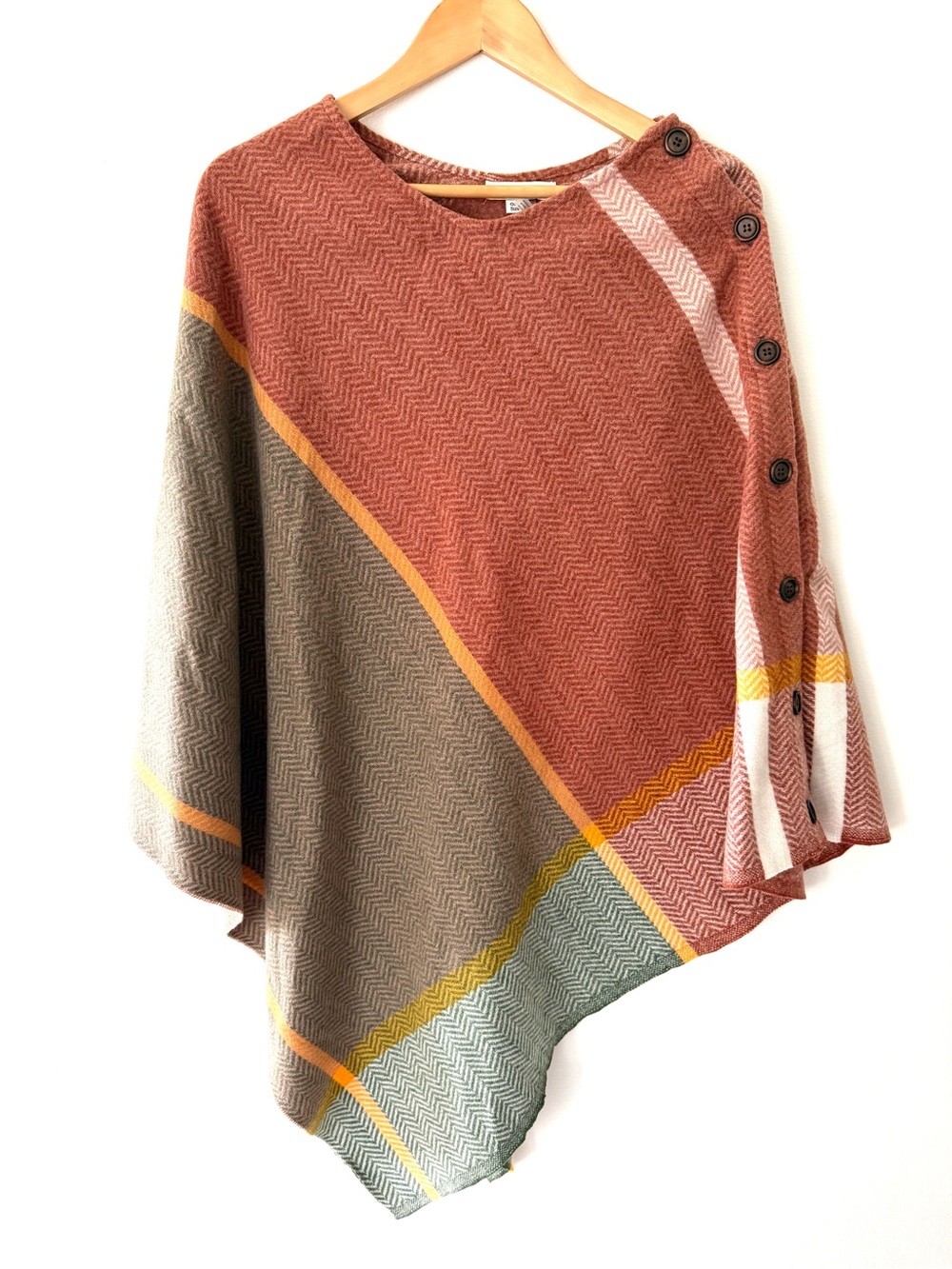 Simply Noelle Harvest Plaid Poncho Sweater Wrap Cape NWT Cabincore Western Cozy